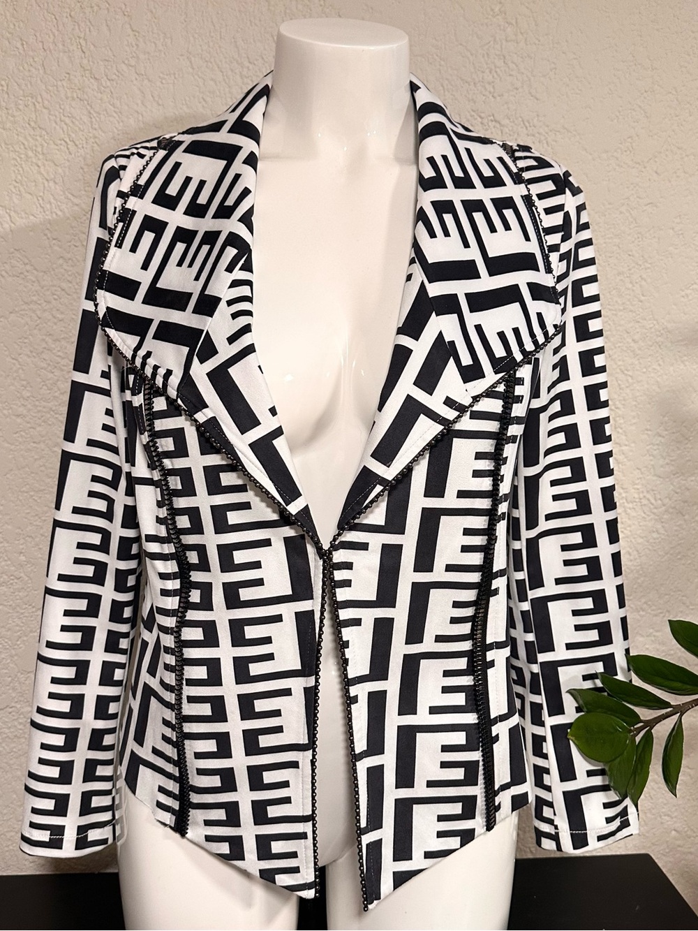 Insight Black and White Geometric Blazer